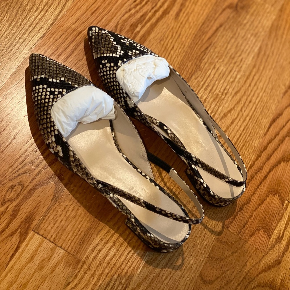 Everlane Slingback Python Shoe Size 7.5. - image 5